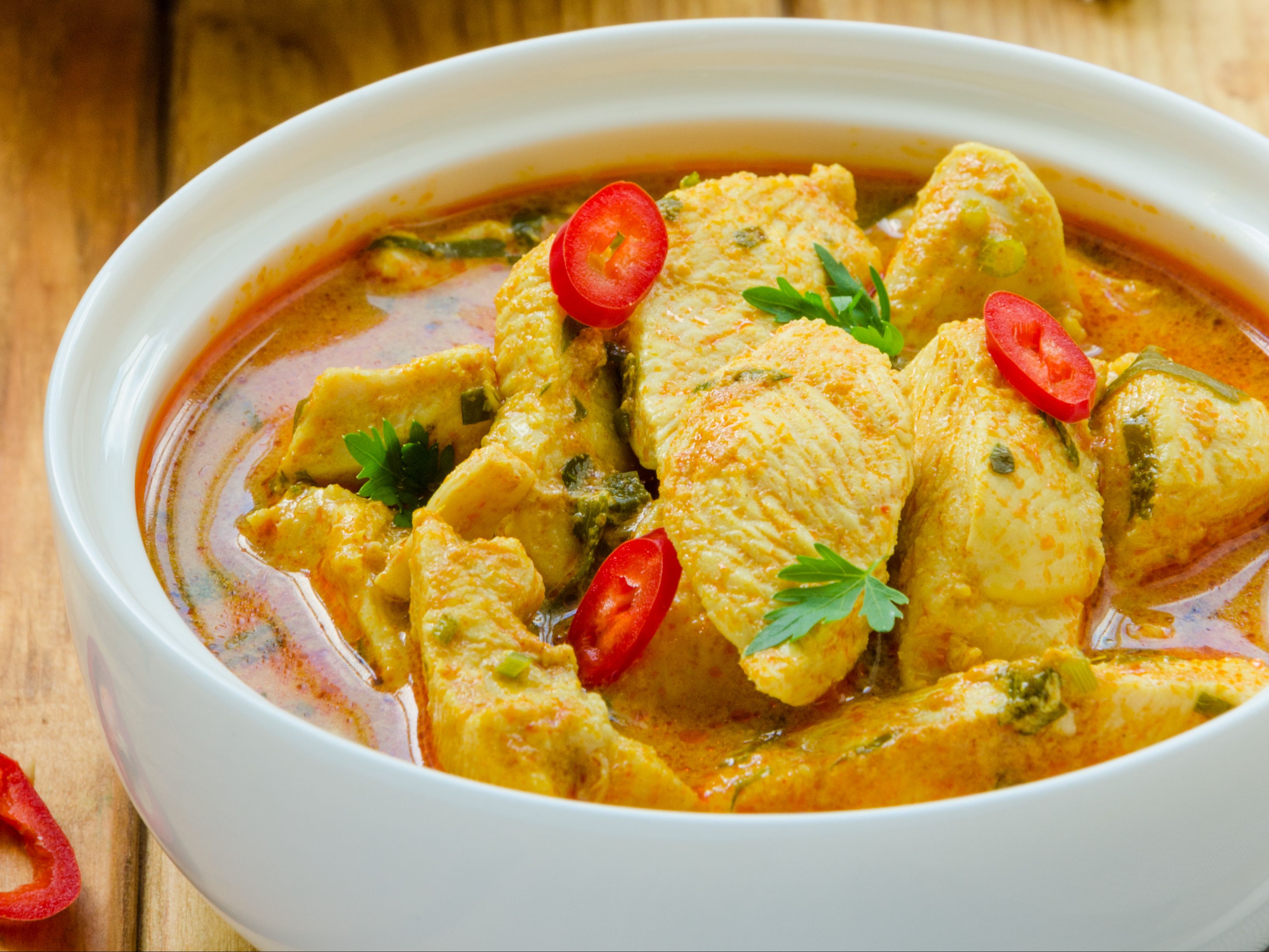 CHICKEN CURRY