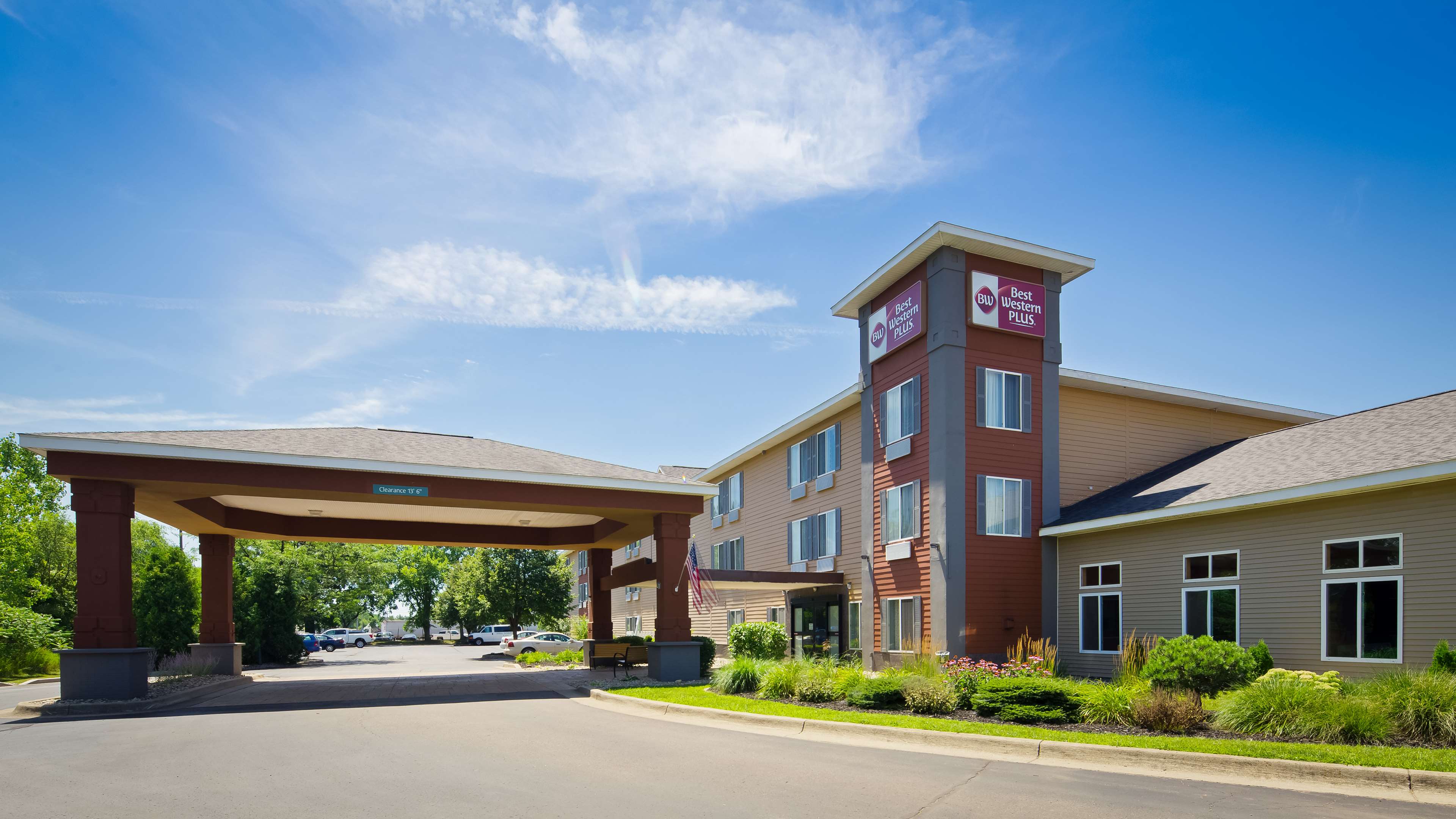 Best Western Plus Coldwater Hotel Photo