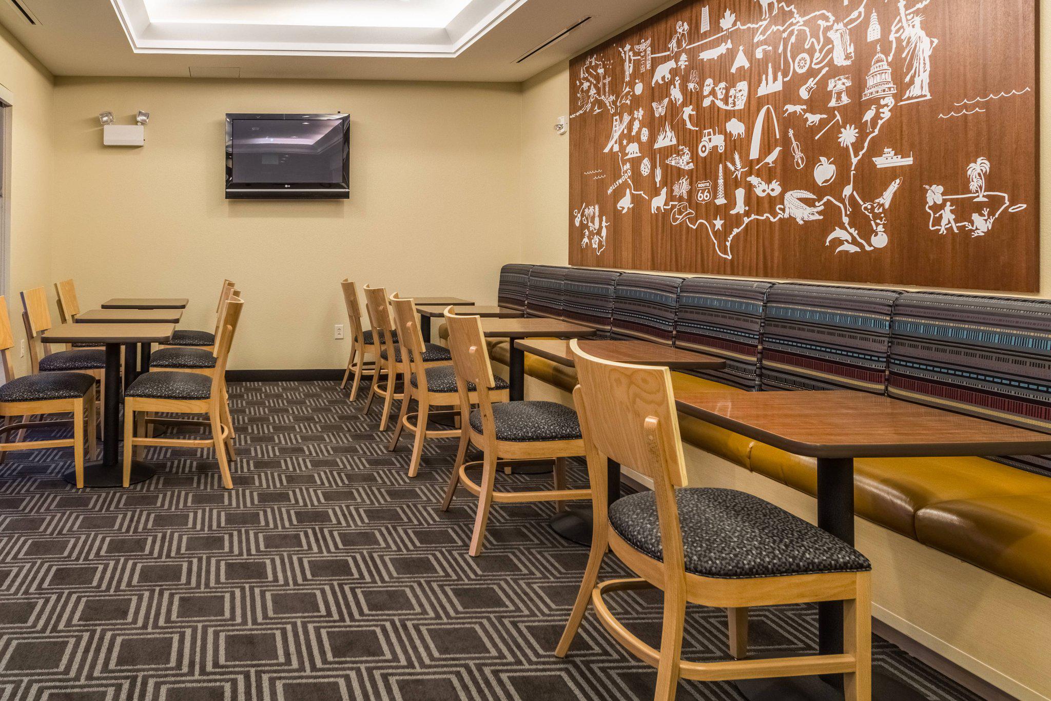 TownePlace Suites by Marriott Dayton North Photo