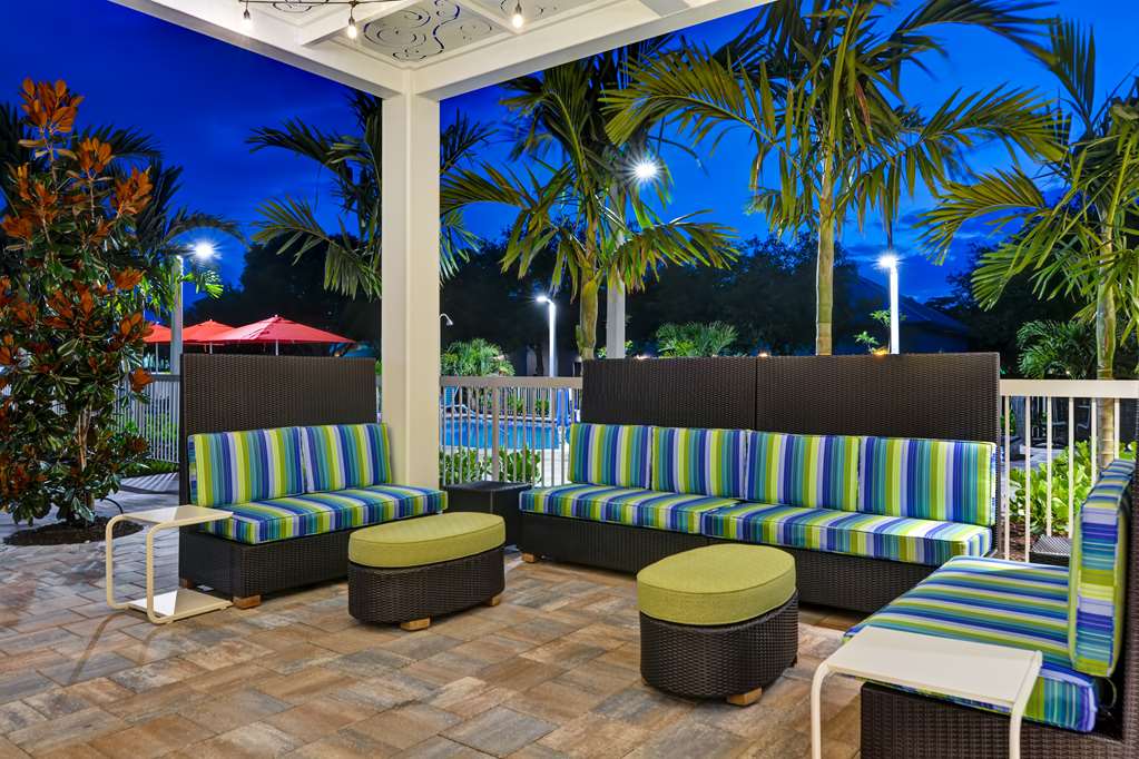 Home2 Suites by Hilton Naples I-75 Pine Ridge Road Image