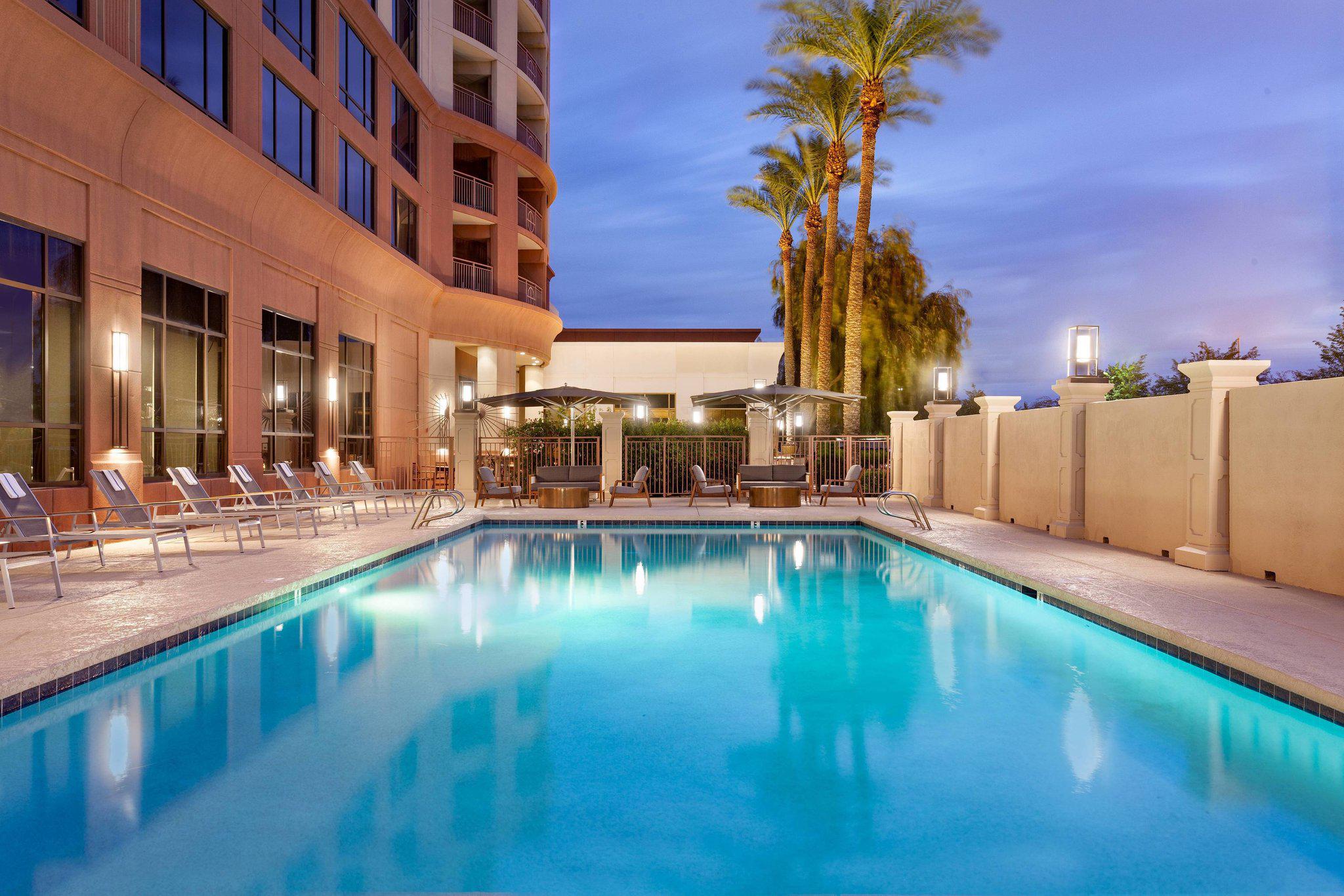 Marriott Phoenix Airport Photo