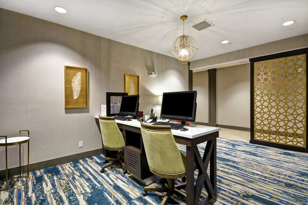 Homewood Suites by Hilton Warren Detroit Image