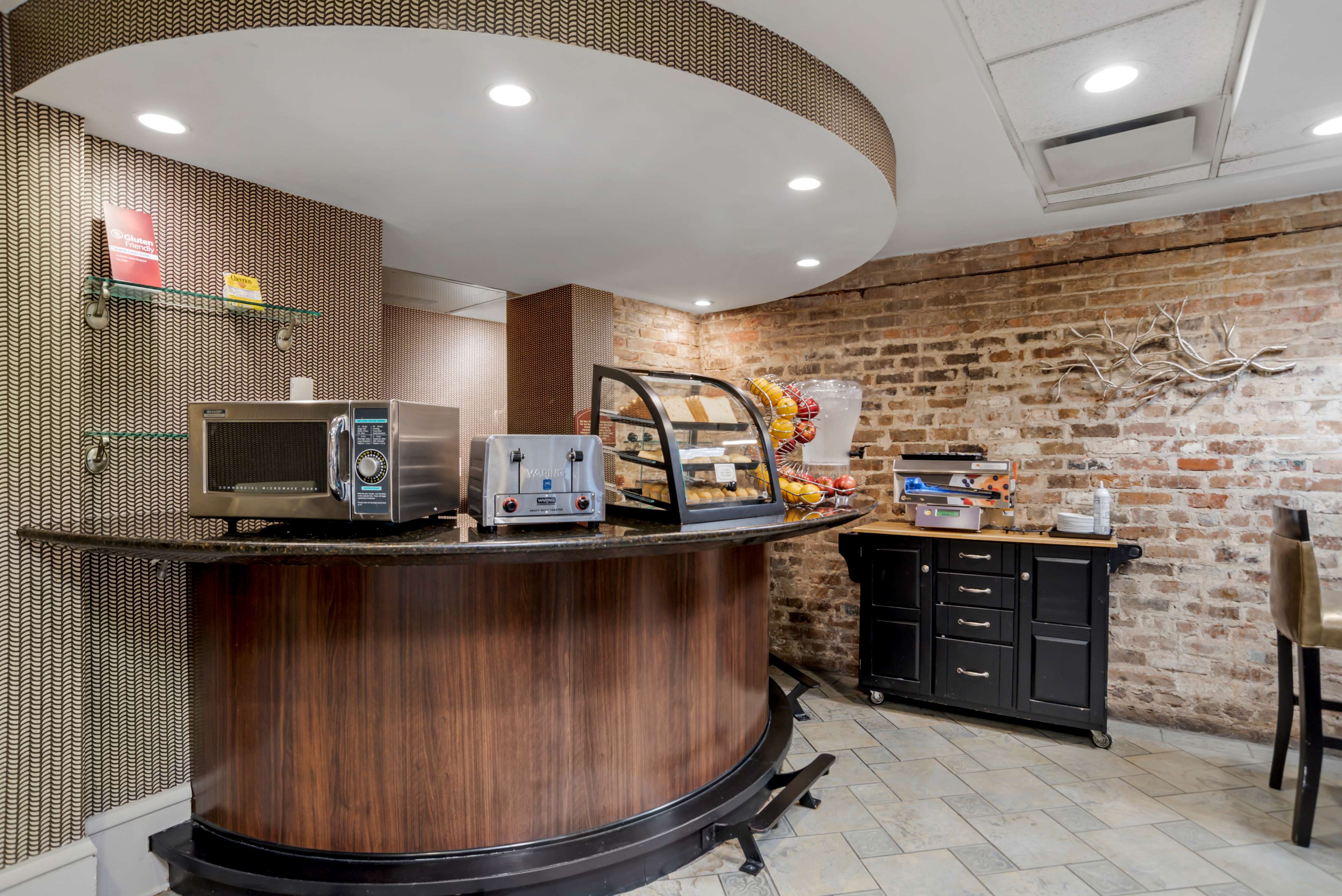 Breakfest area