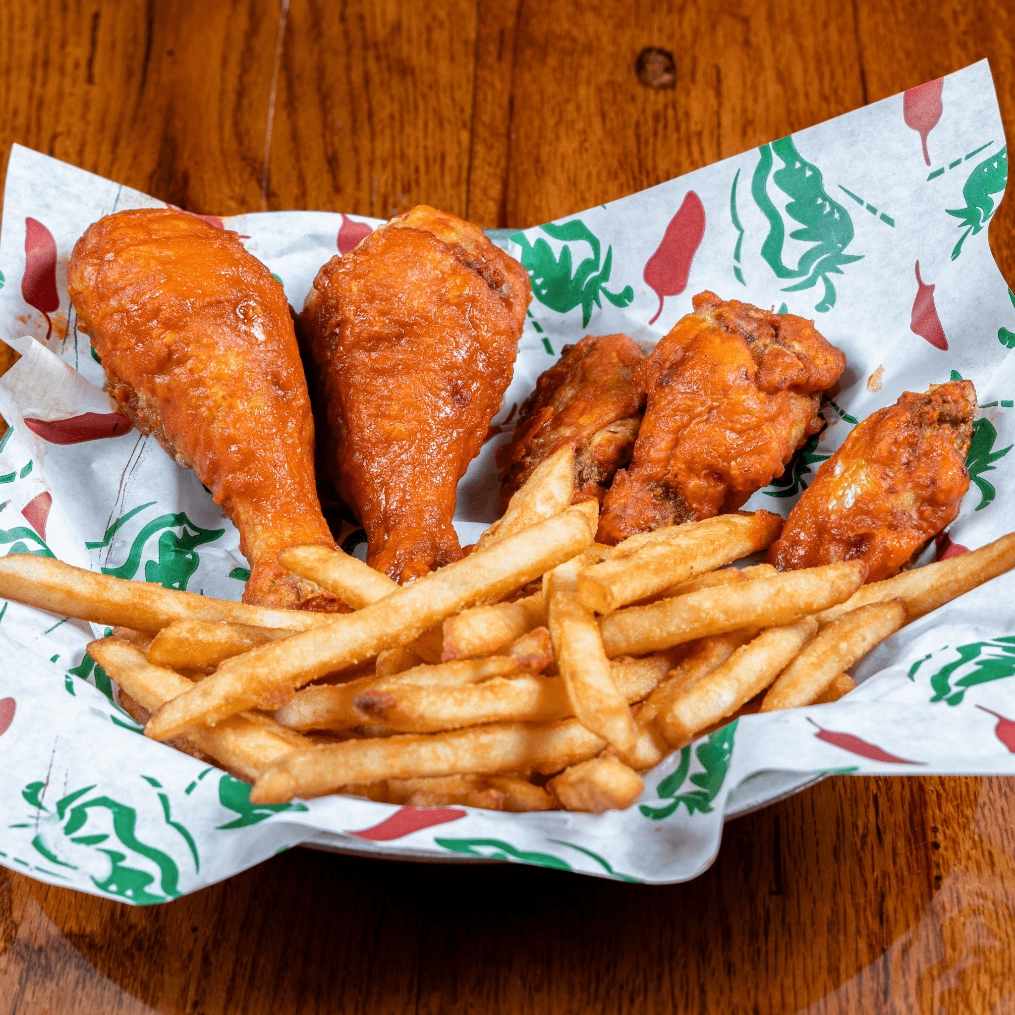 Individual Combo (3 Wings, 2 Drumsticks & Fries)