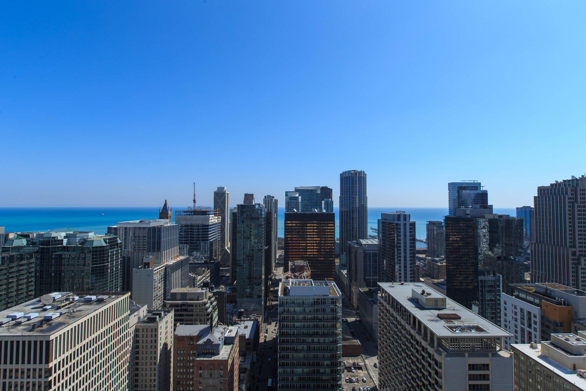 Chicago Marriott Downtown Magnificent Mile Photo