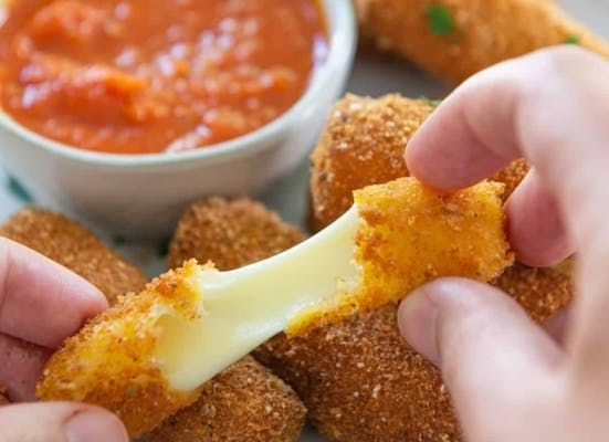 Combo #17: Mozzarella Stick (6 Pcs)