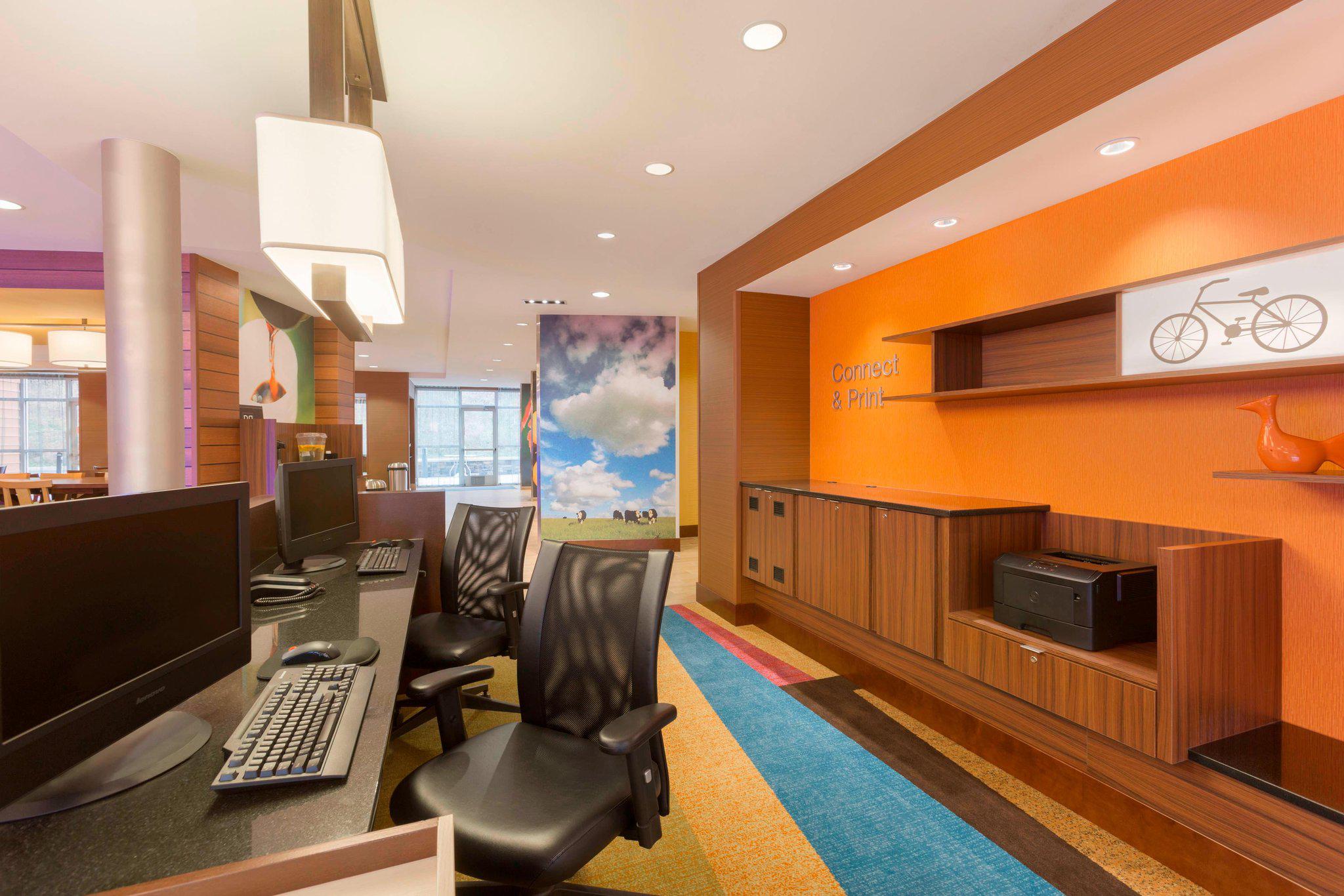 Fairfield Inn & Suites by Marriott Pittsburgh Airport/Robinson Township Photo