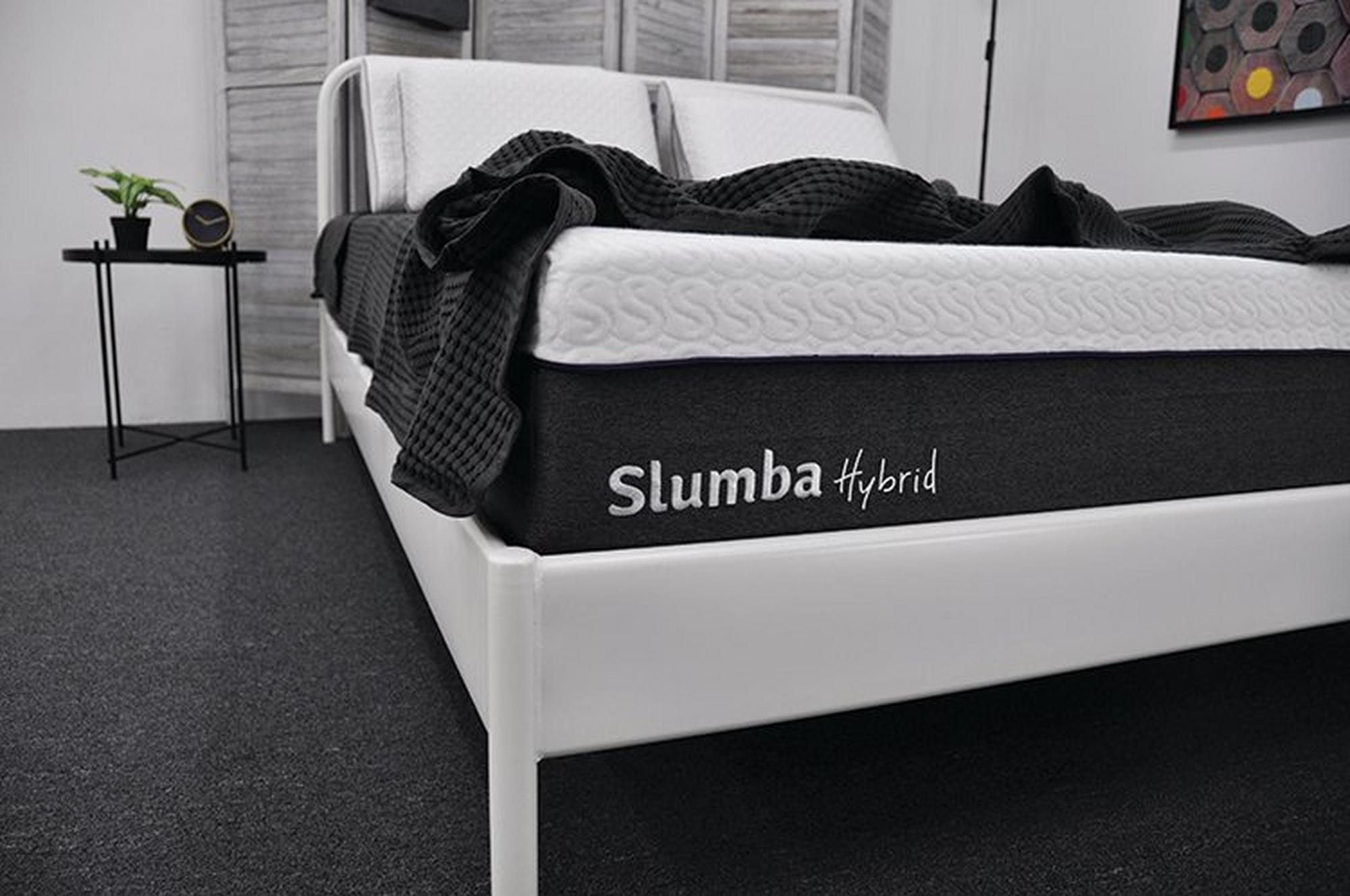 12" Queen Hybrid Memory Foam Mattress