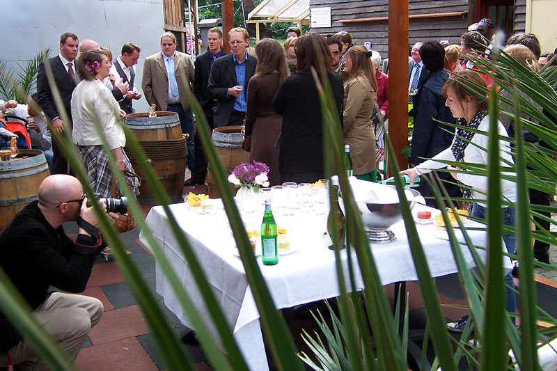 Bilder Bootsvermietung Dornheim & Restaurant "Zur Gondel"