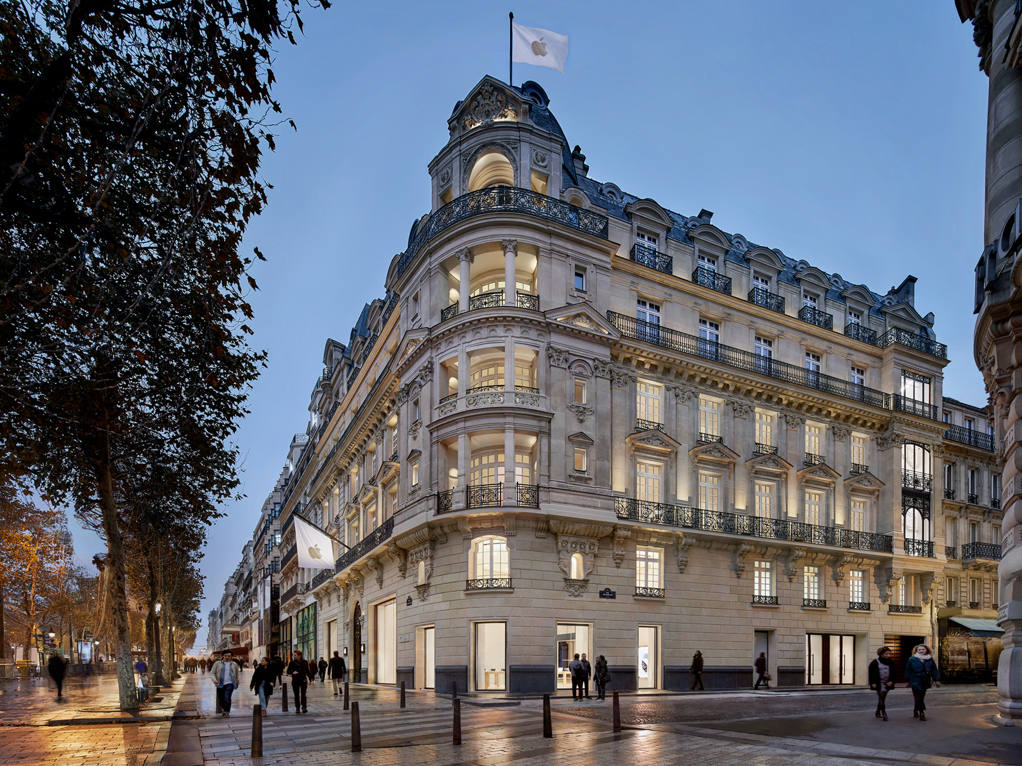 Images Apple Champs-Élysées