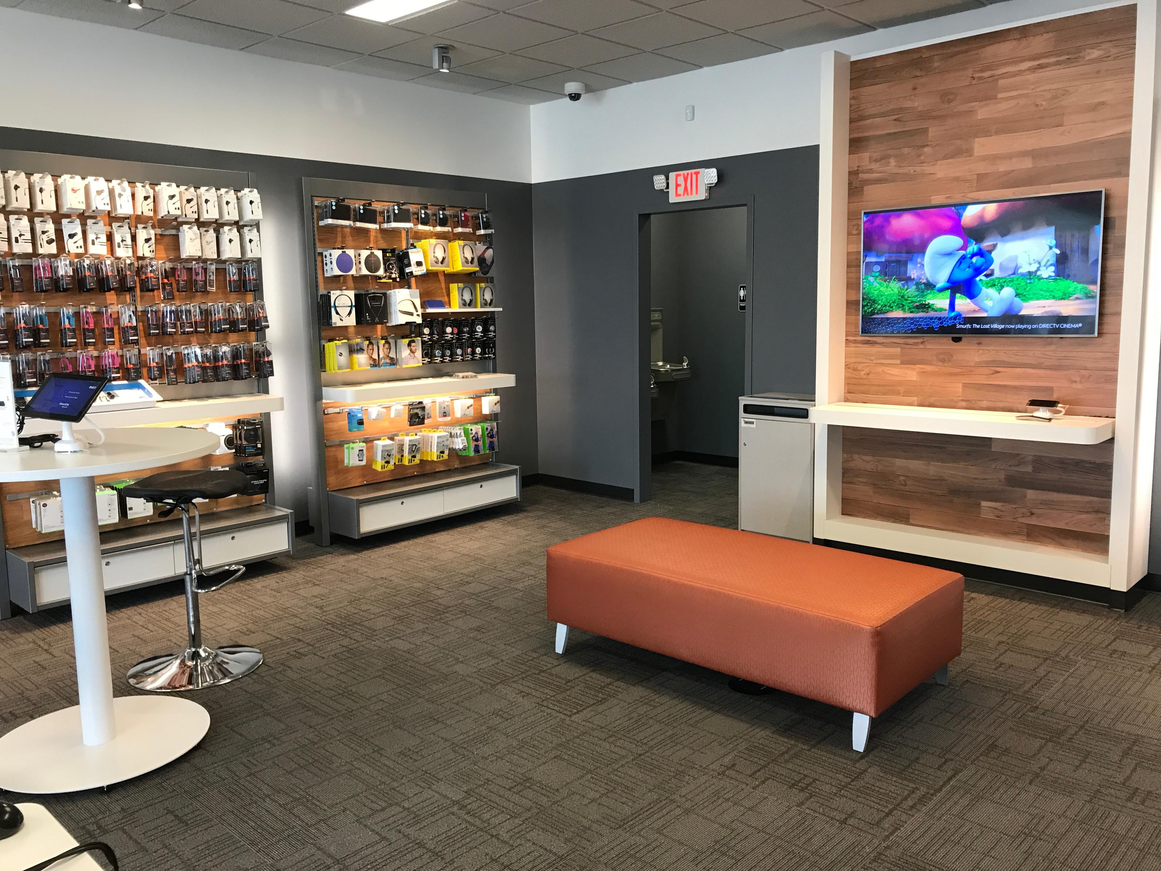 AT&T Store Photo