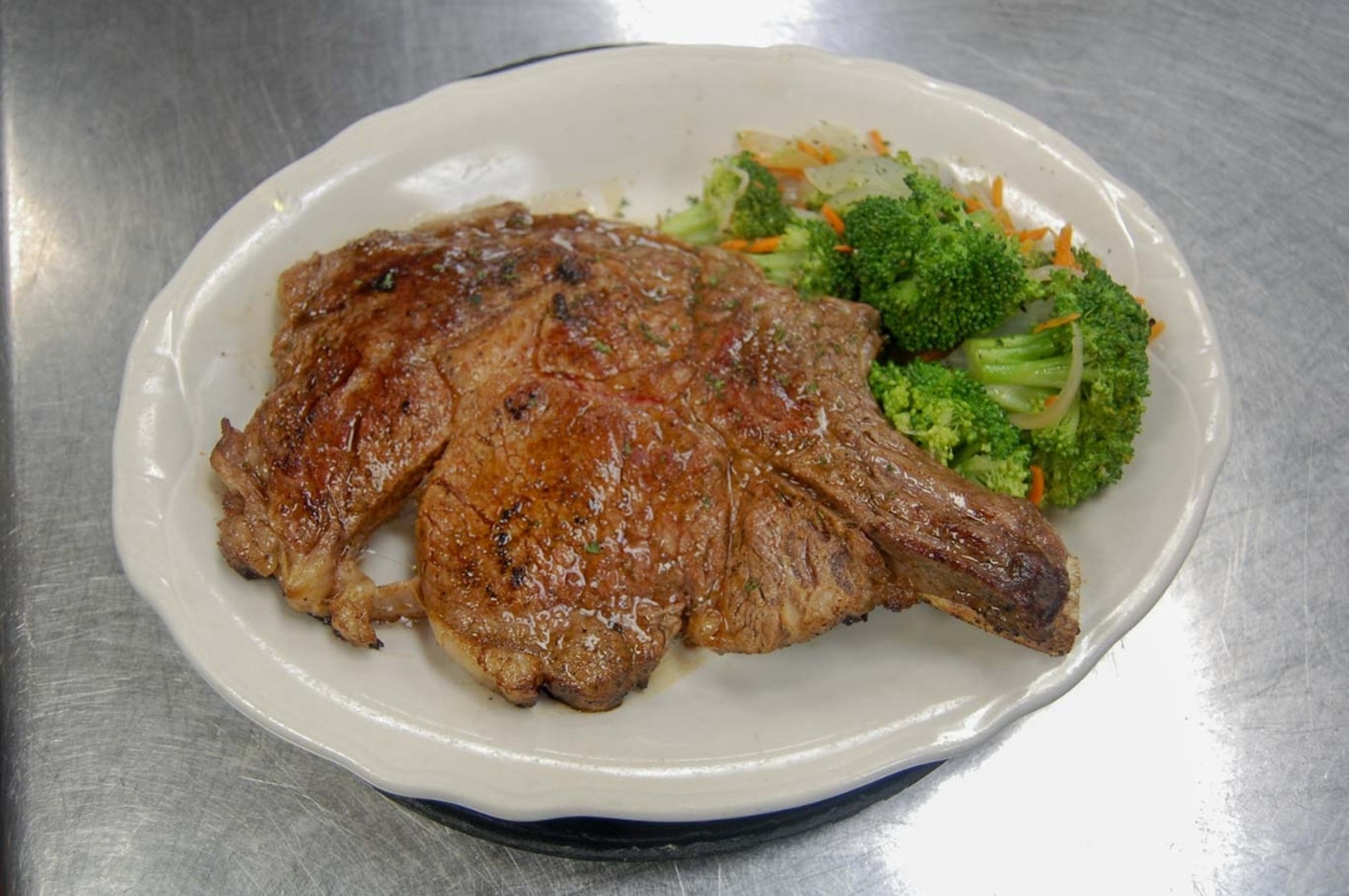Ribeye Bone-In (24 oz)