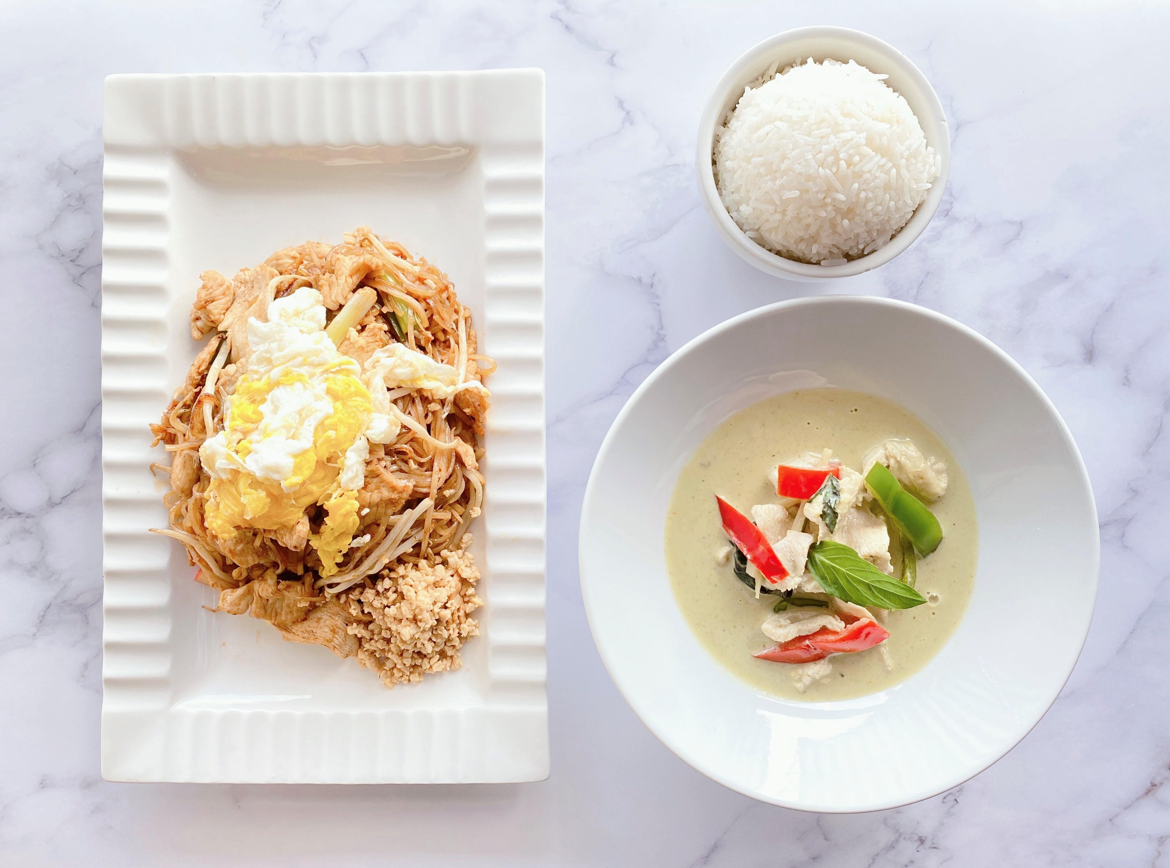(Combo Full Size) Pad Thai + Green Curry