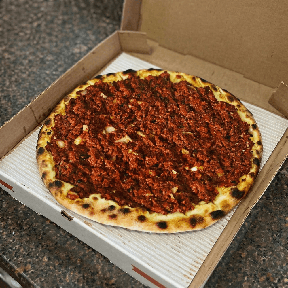 Lahmajin Pizza