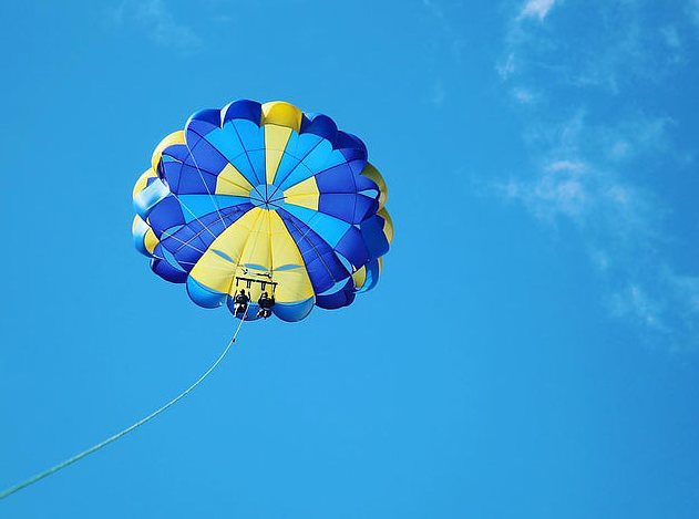 Hampton Beach Parasail & Stand Up Paddle Board Rental Photo