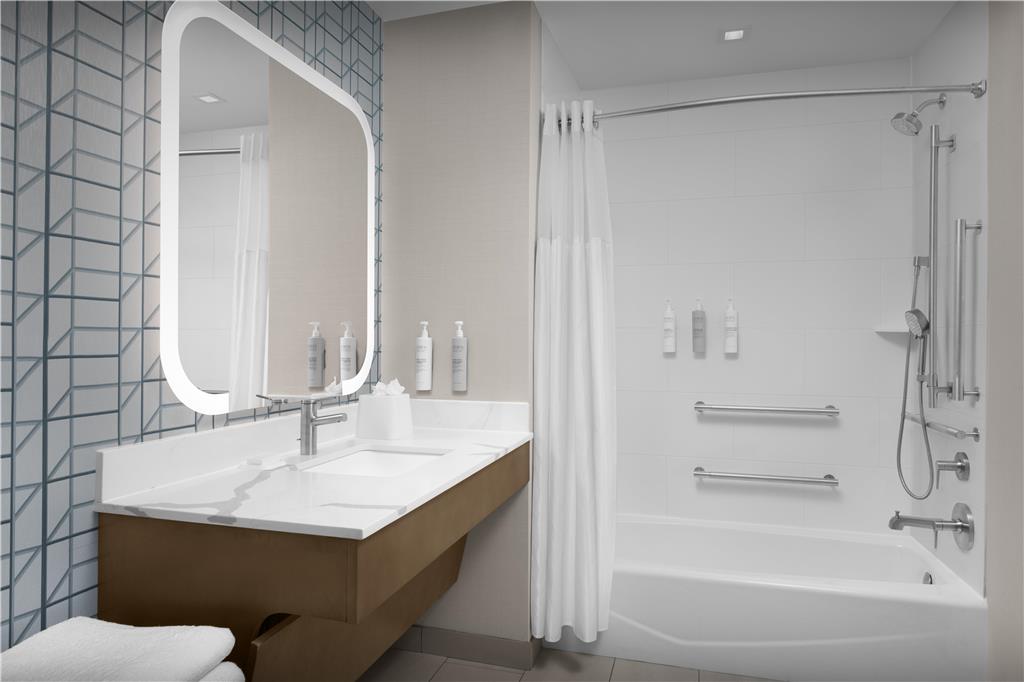 Homewood Suites by Hilton Columbia Downtown Image