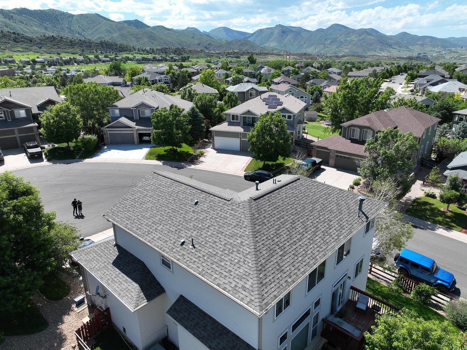 ELK Roofing & Construction Image