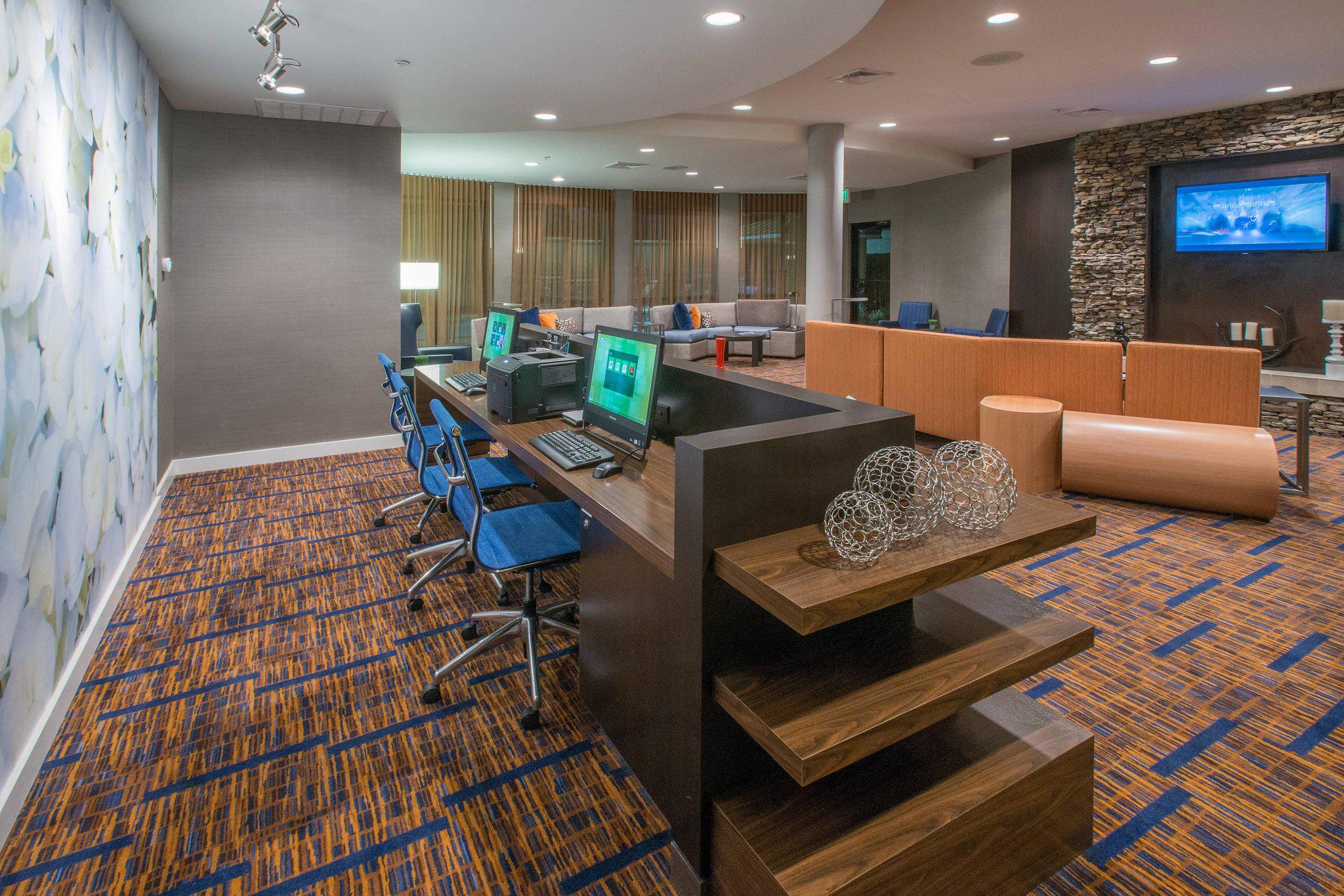 Courtyard by Marriott Albany Photo