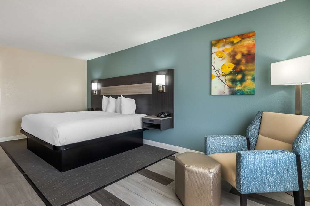 Best Western Prime Inn & Suites Image