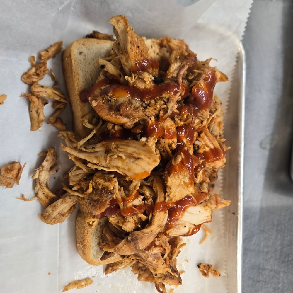 Pulled Chicken Sandwich