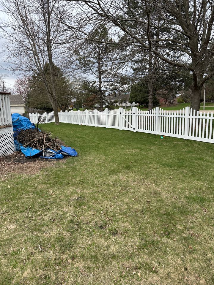 Top Rail Fence Naperville Image