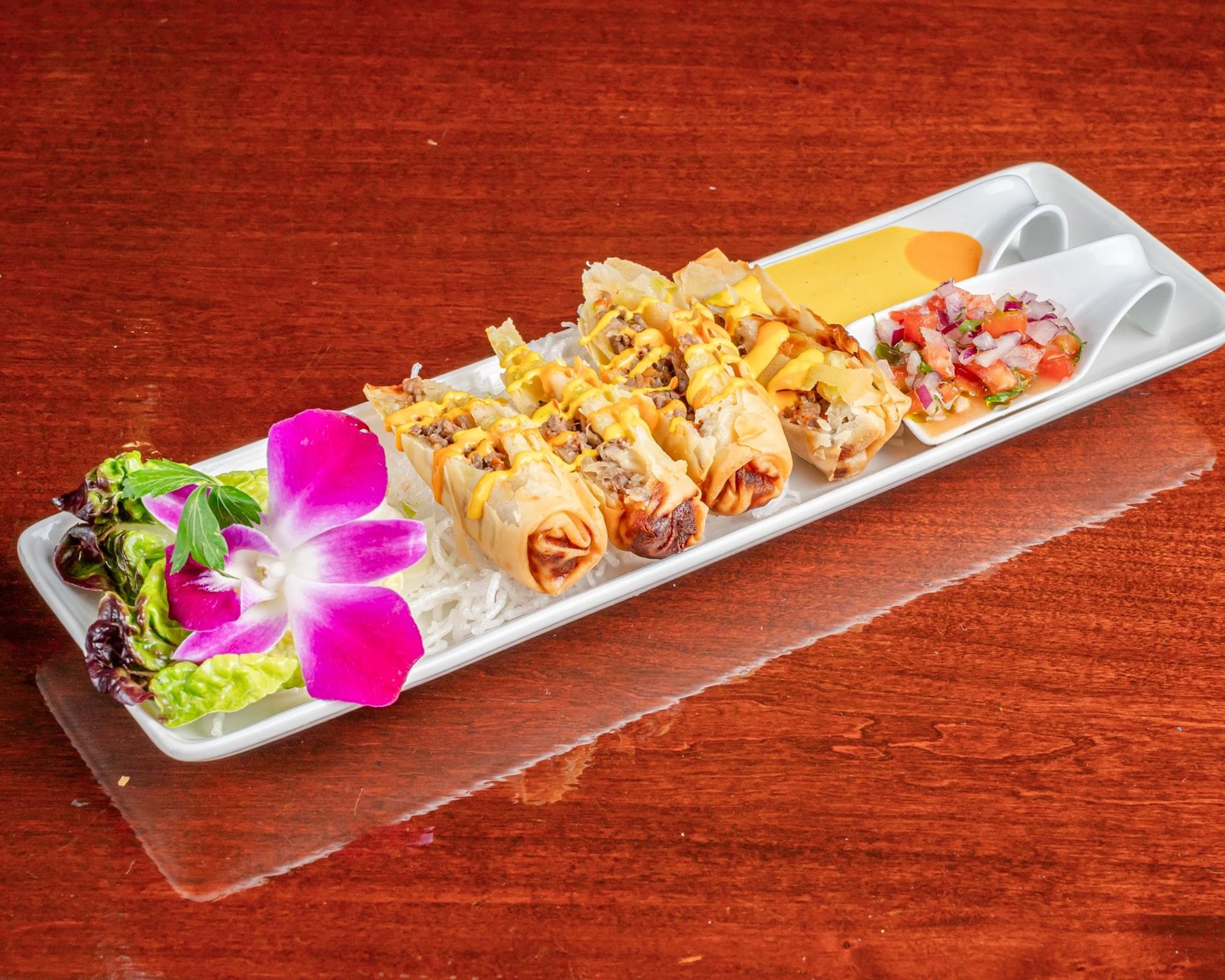 Lomo Spring Rolls