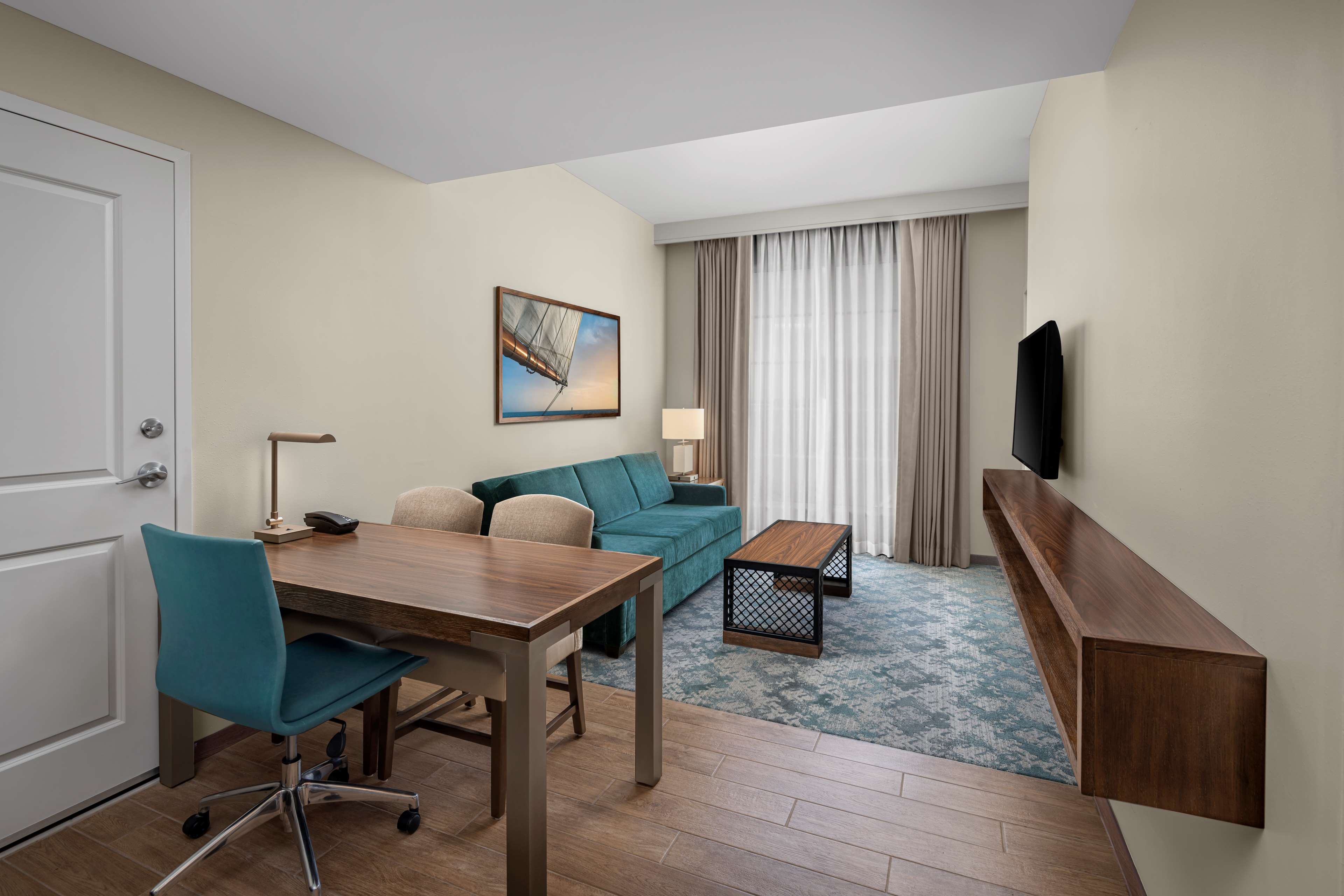 Guest room