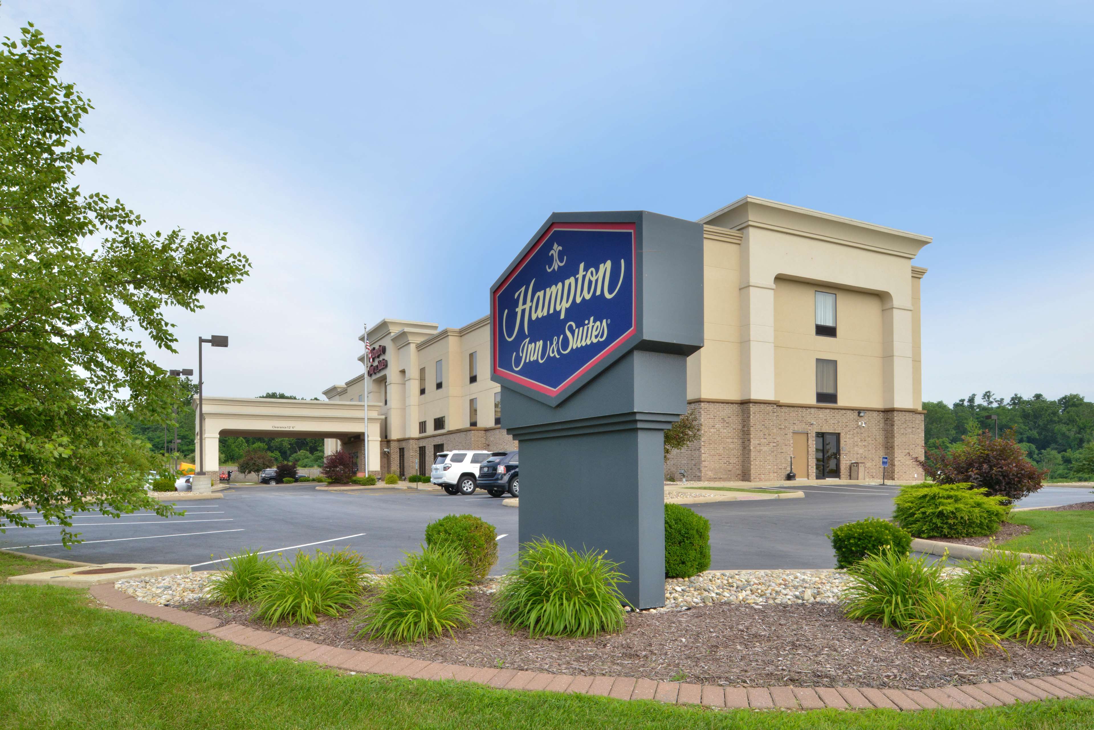 Hampton Inn & Suites St. Louis-Edwardsville Photo