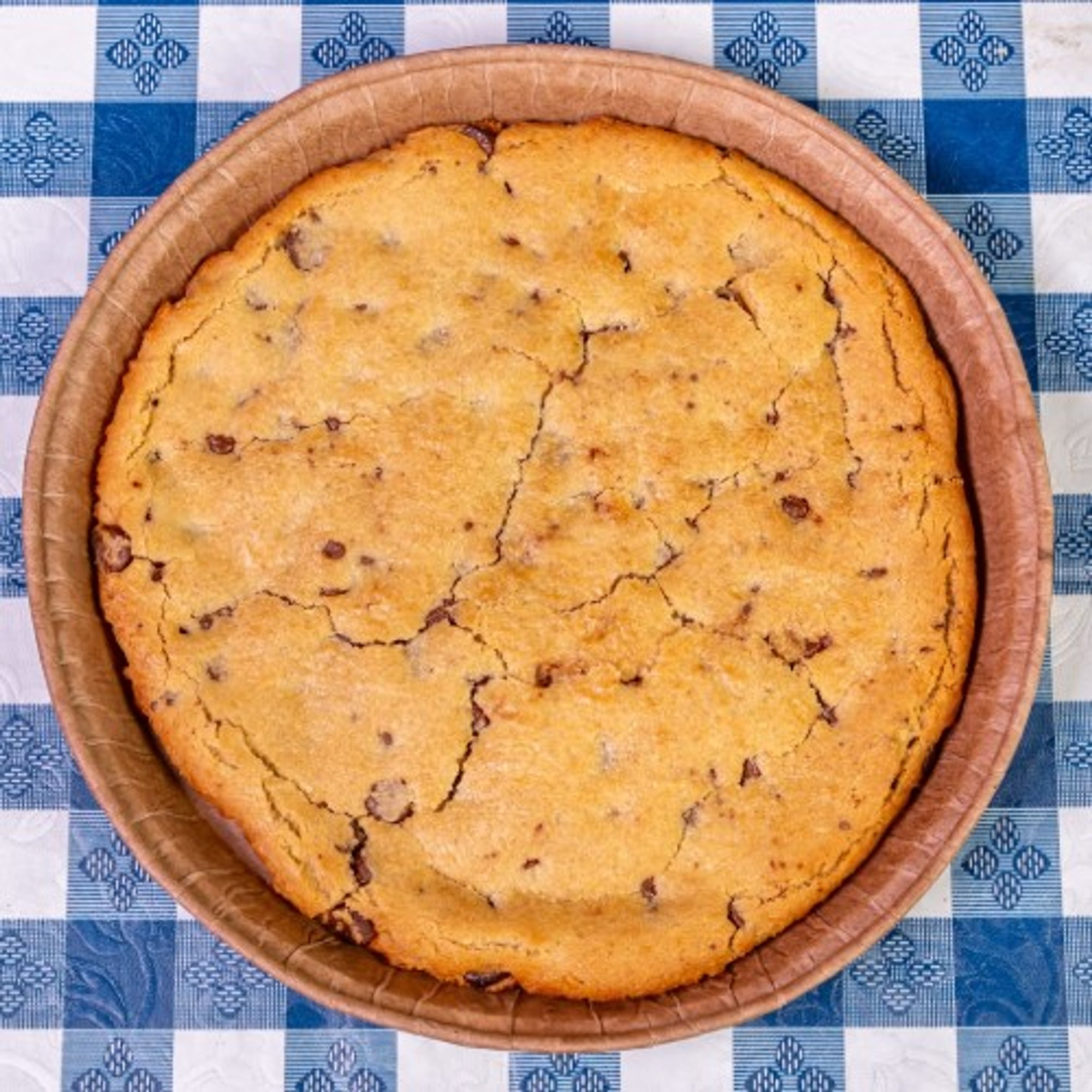 Giant Chocolate Chip Cookie