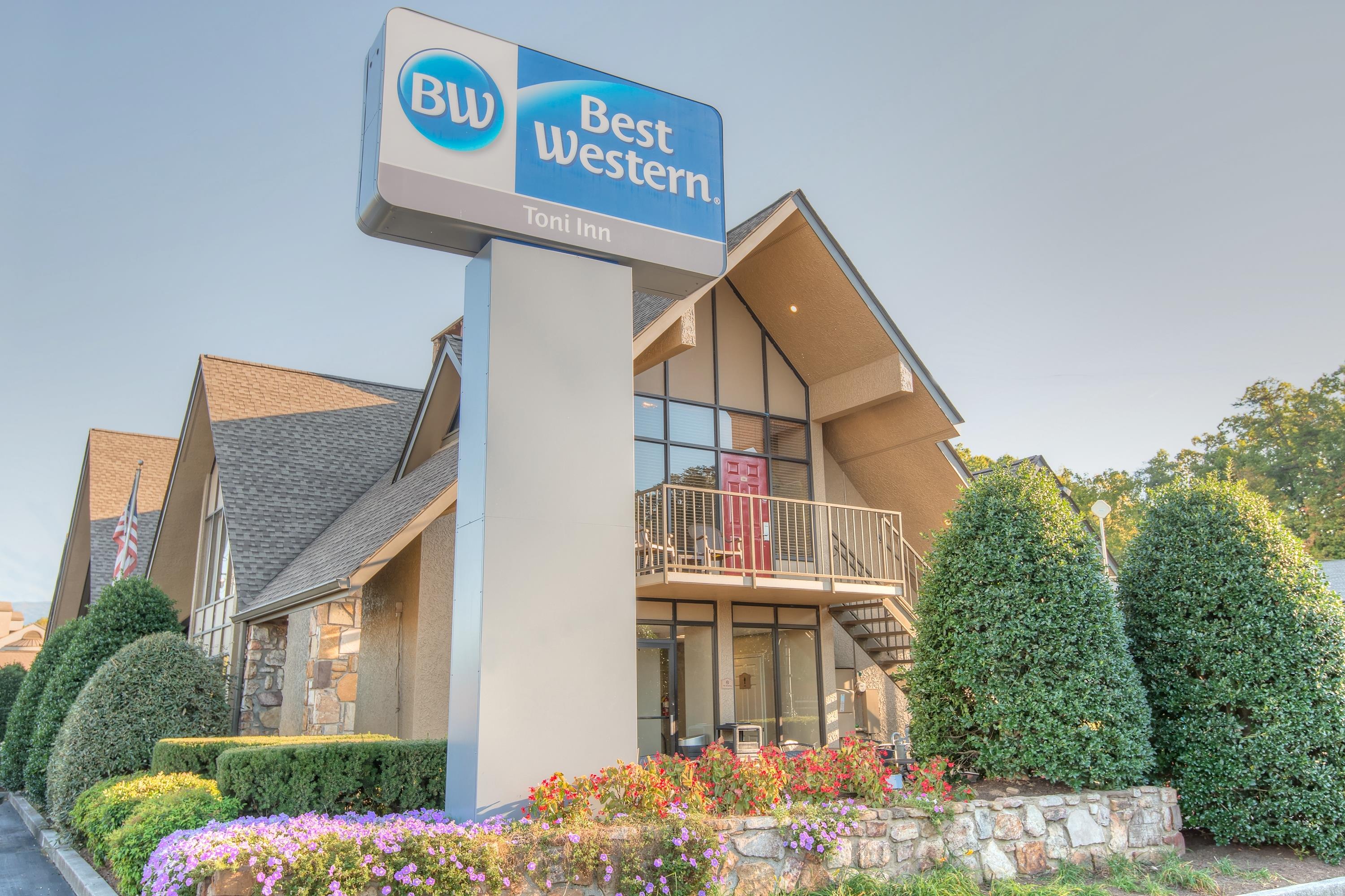 Best Western Toni Inn in Pigeon TN (865) 4539...