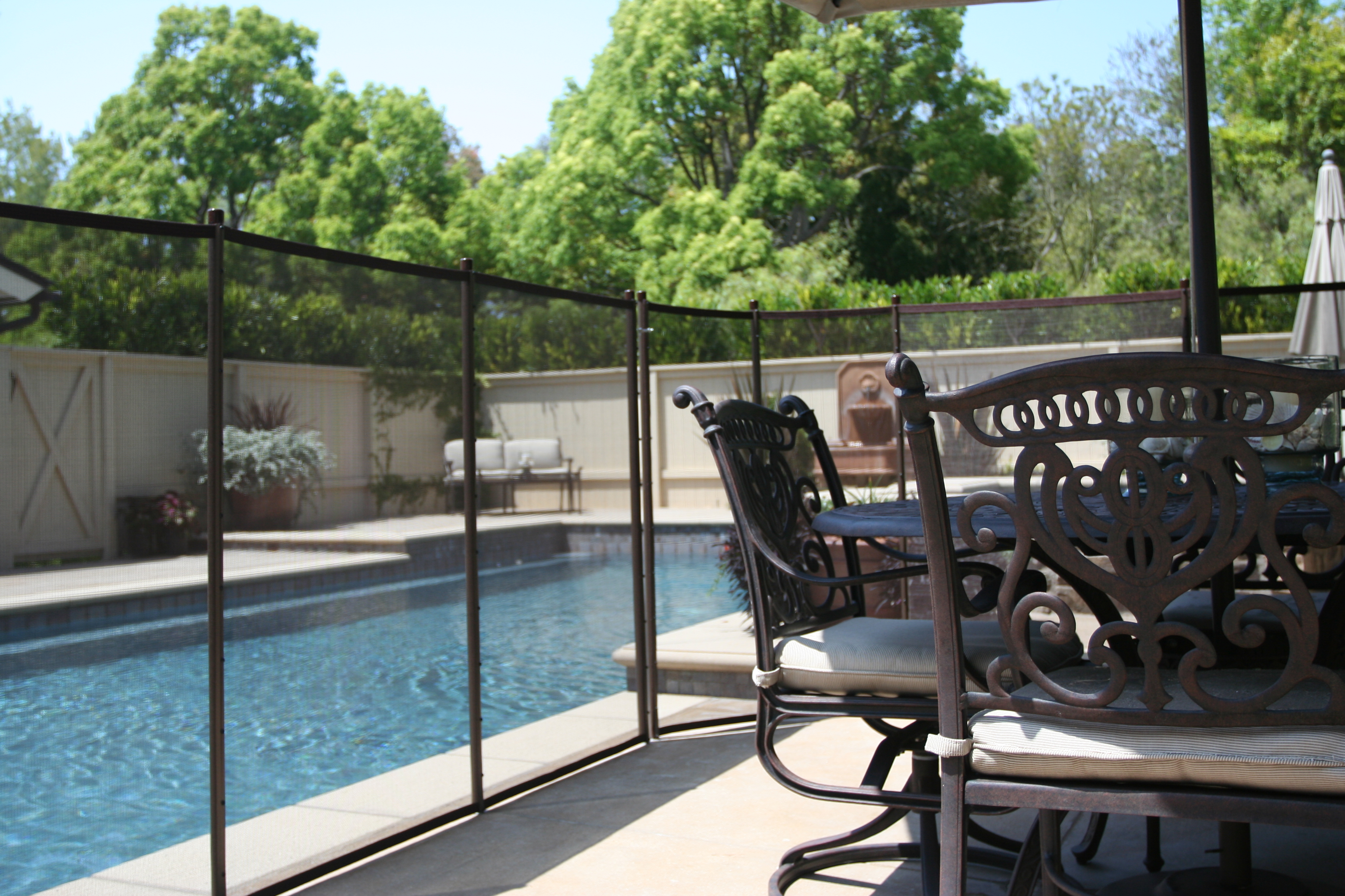 Katchakid also manufactures and installs pool safety fences.