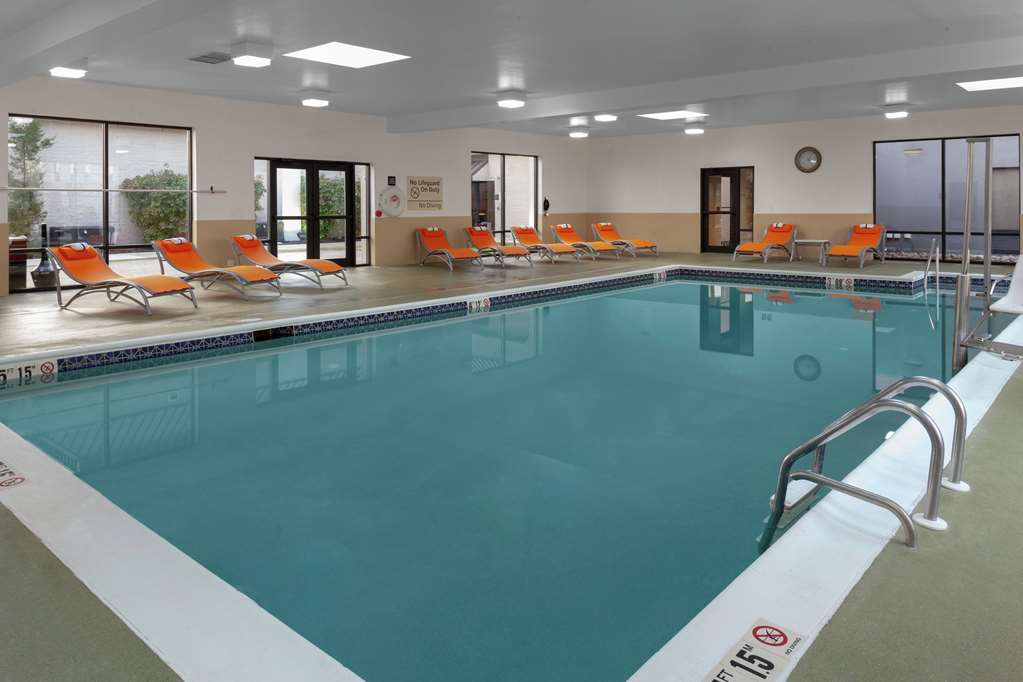 Hampton Inn Woodbridge Image