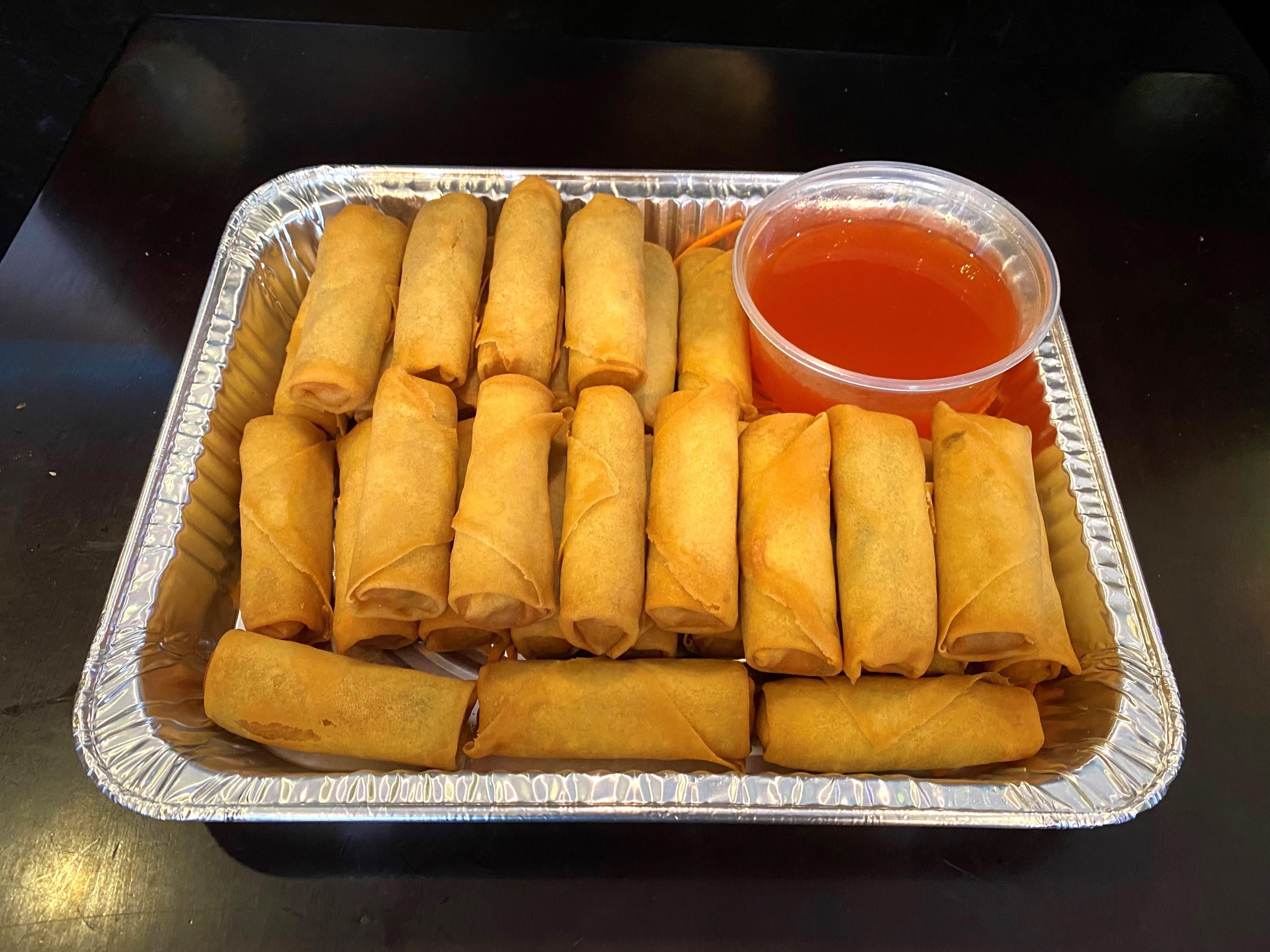 Crispy Vegetarian Spring Rolls (30 Pieces Tray)