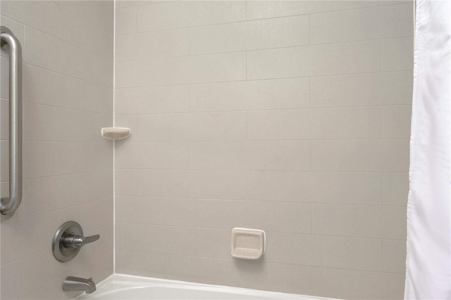 Hampton Inn Lake Charles Image