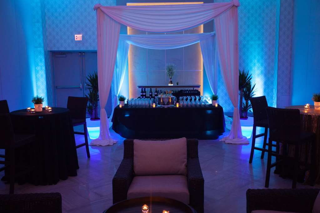 Hilton Garden Inn Springfield, NJ Image