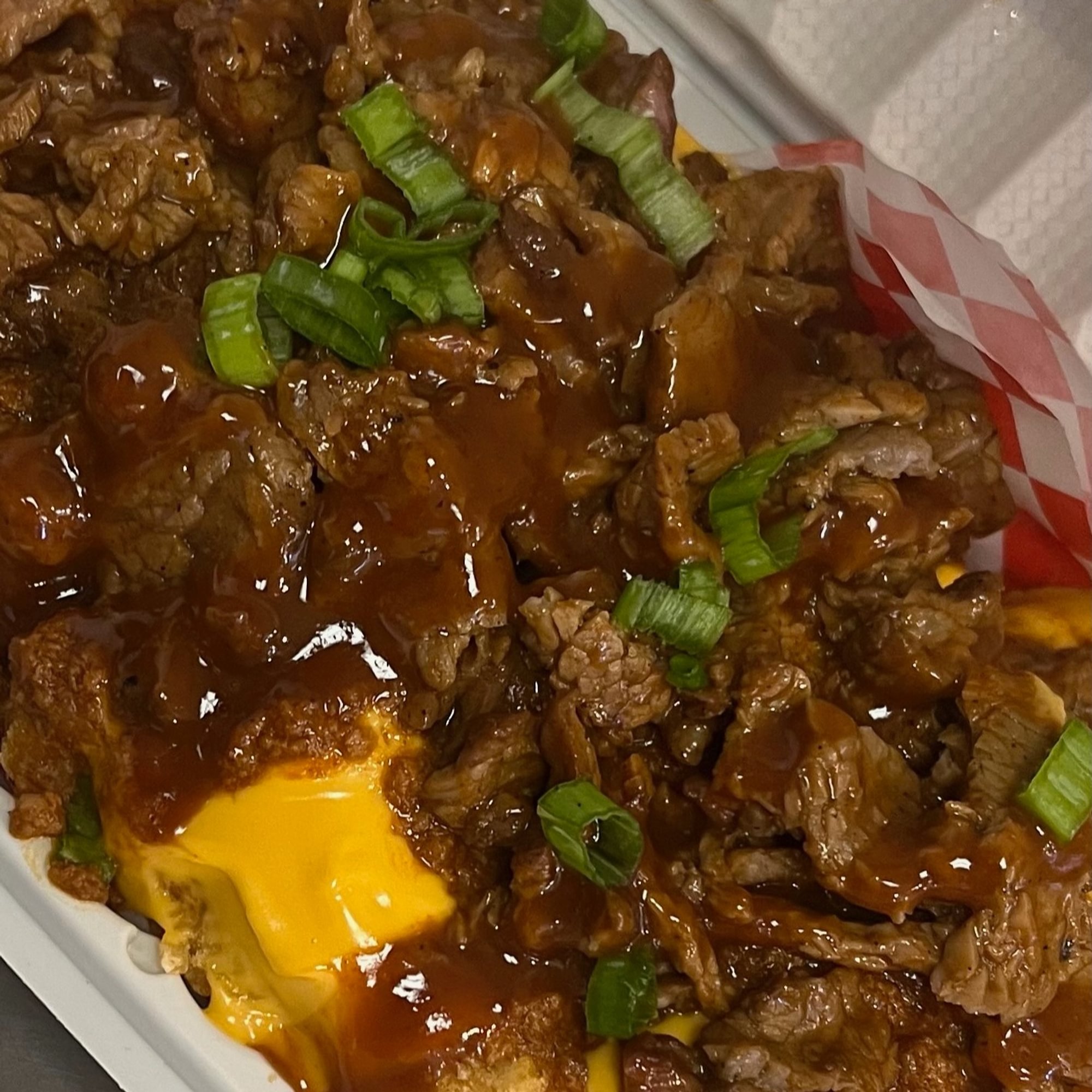Pulled Pork Chili Cheese Tots