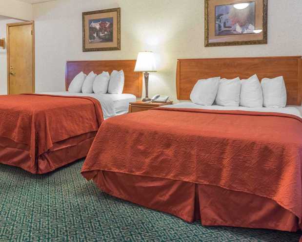 Images Quality Inn Royle