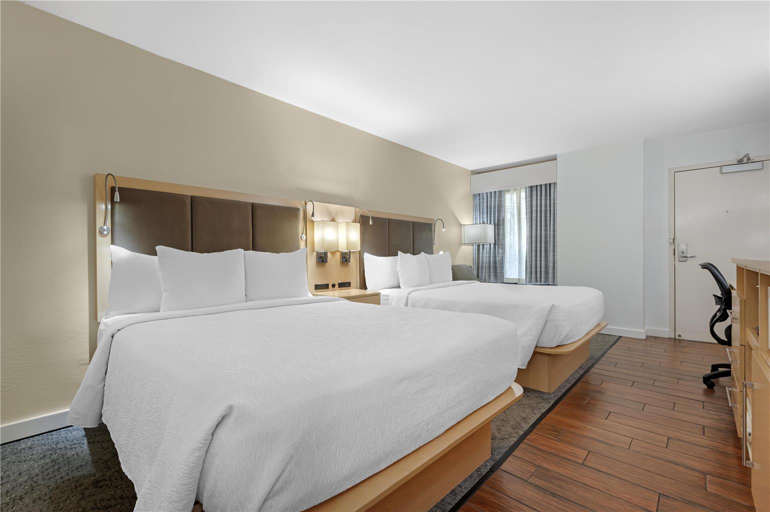 Best Western Plus South Coast Inn Image