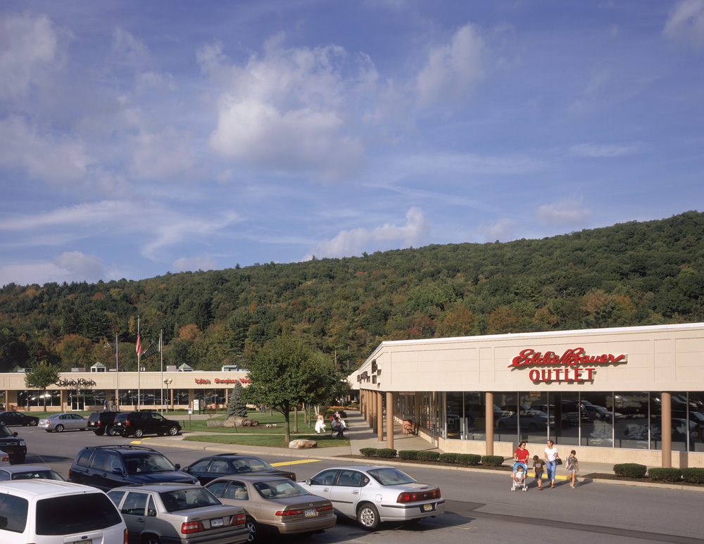 The Crossings Premium Outlets in Tannersville, PA | Whitepages
