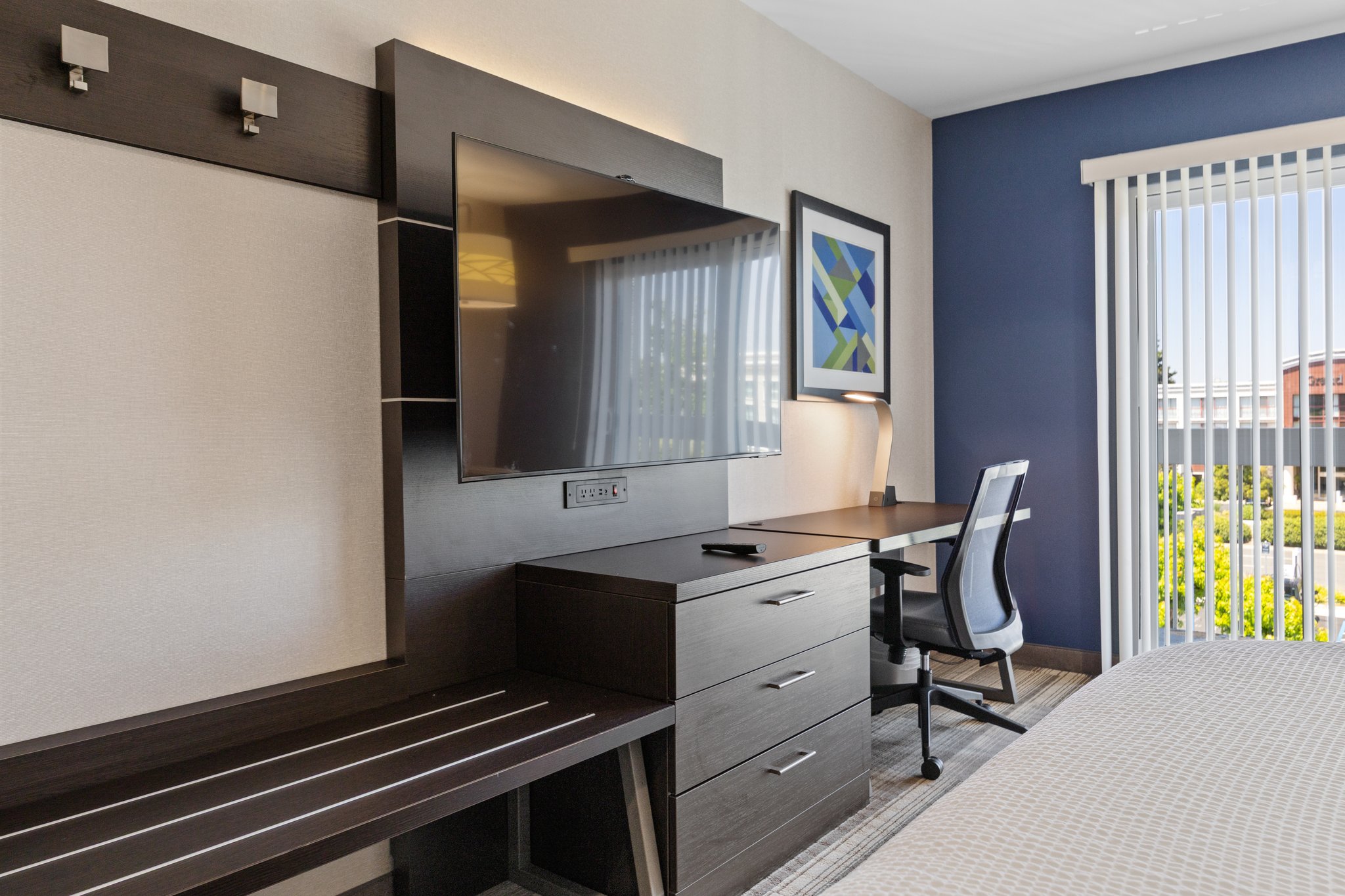 Holiday Inn Express Sunnyvale - Silicon Valley by IHG Image