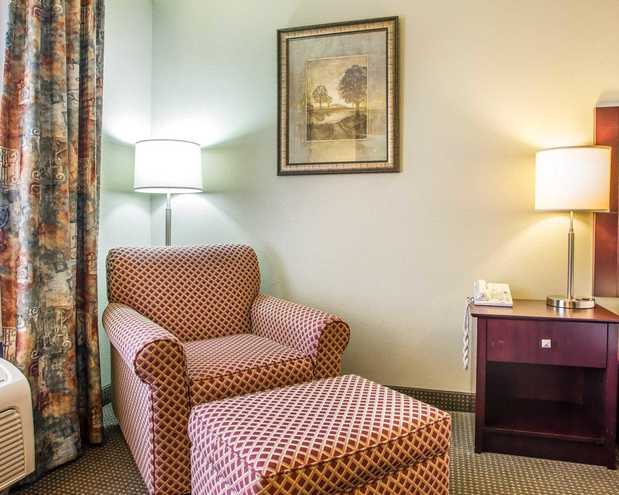 Images Quality Inn St. Robert - Ft. Leonard Wood
