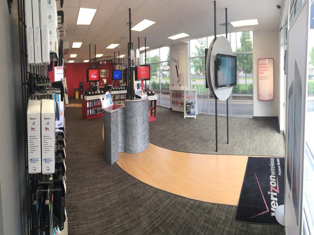 Verizon Authorized Retailer - TCC Photo