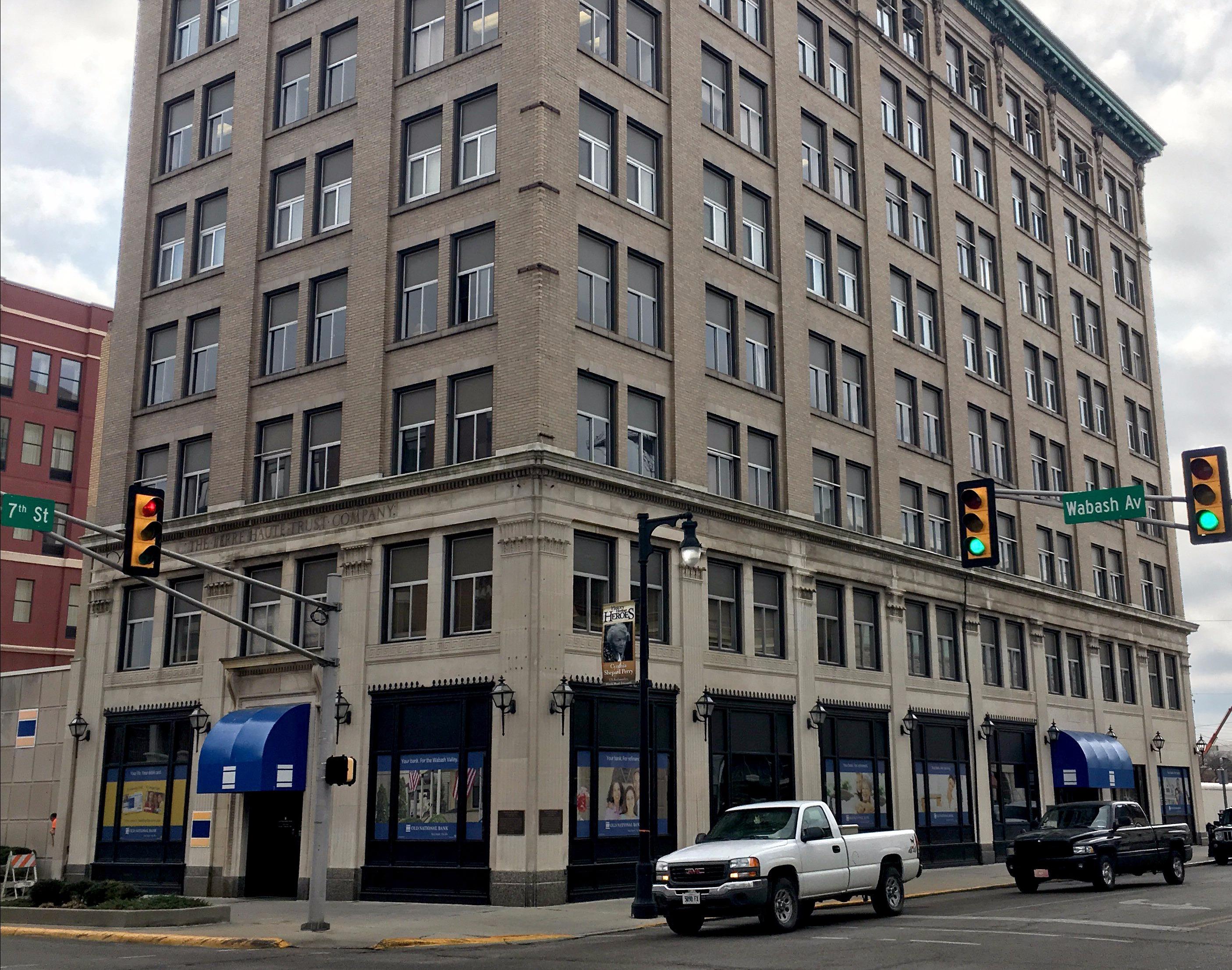 Old National Bank Photo