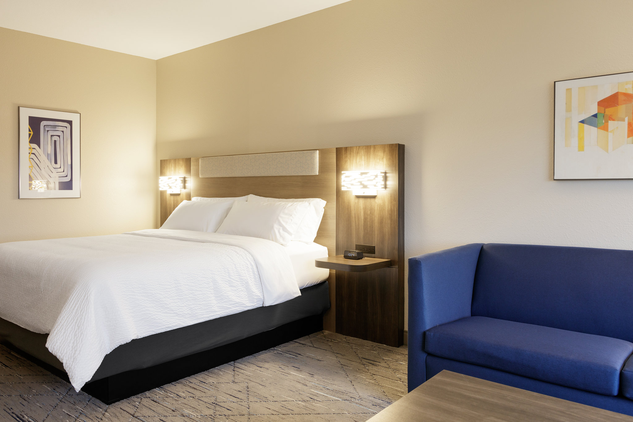 Holiday Inn Express & Suites Brady by IHG Image