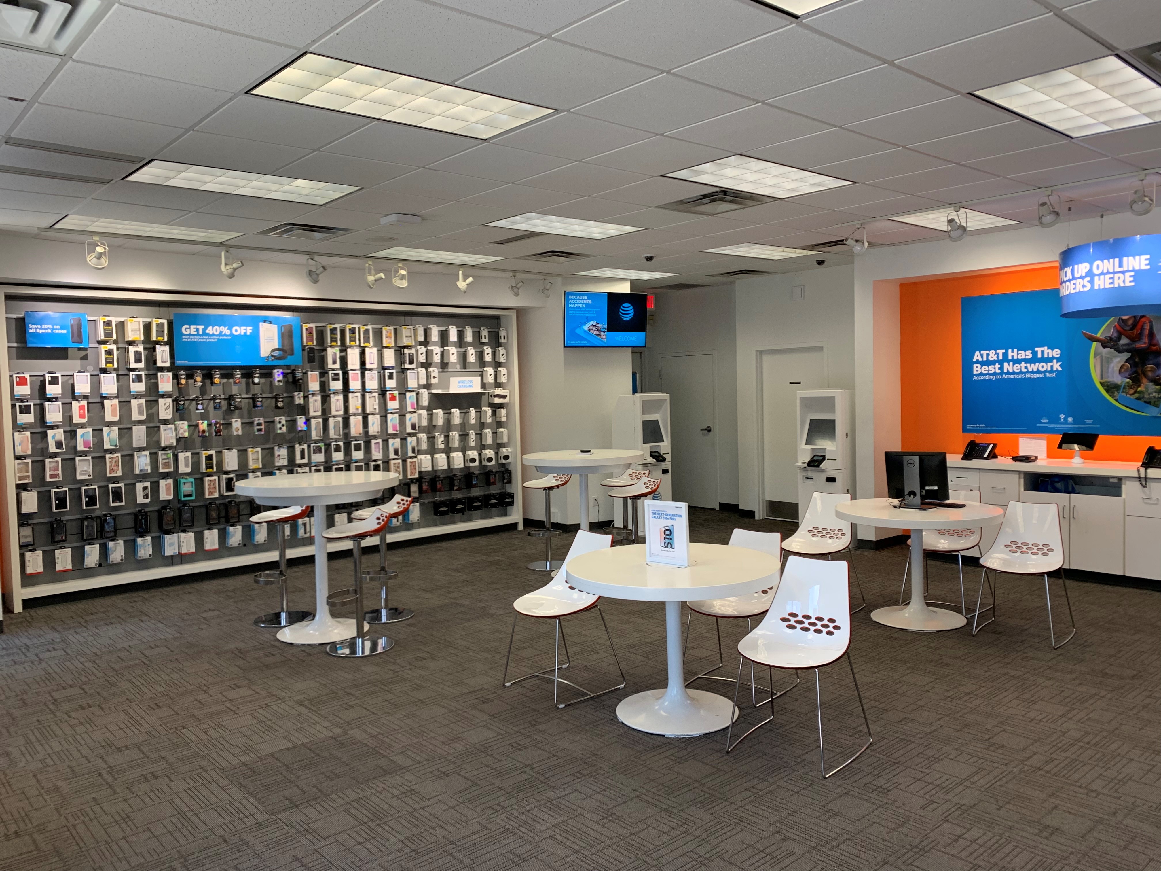 AT&T Store Photo