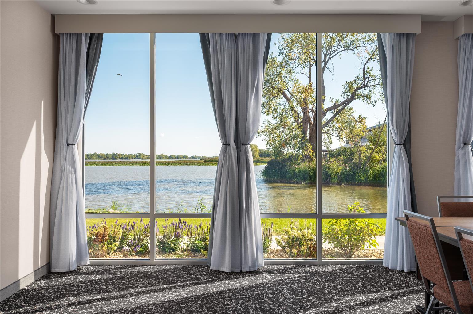 Hampton Inn and Suites by Hilton Port Clinton Catawba Island Image