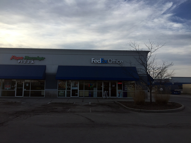 Images FedEx Office Print & Ship Center