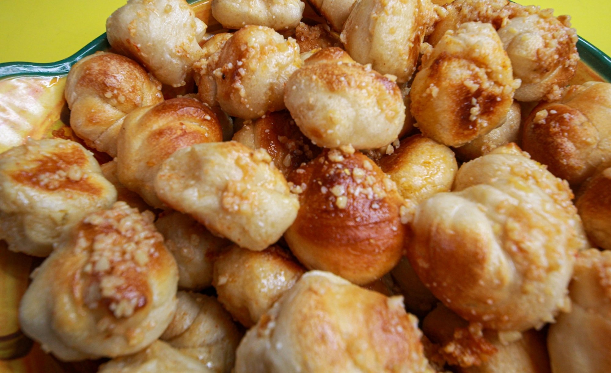 Garlic Knots