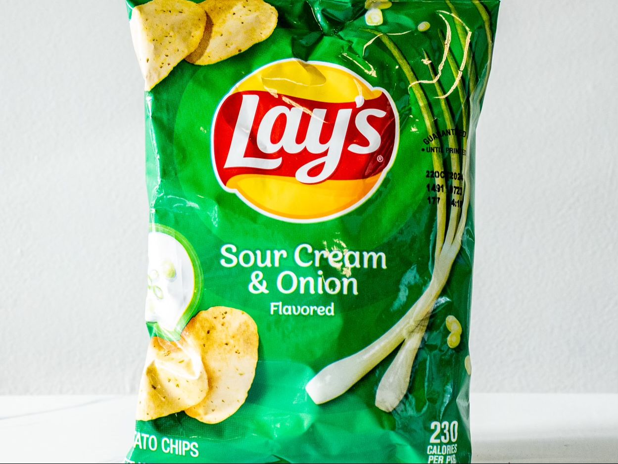 Lays Sour Cream & Onion