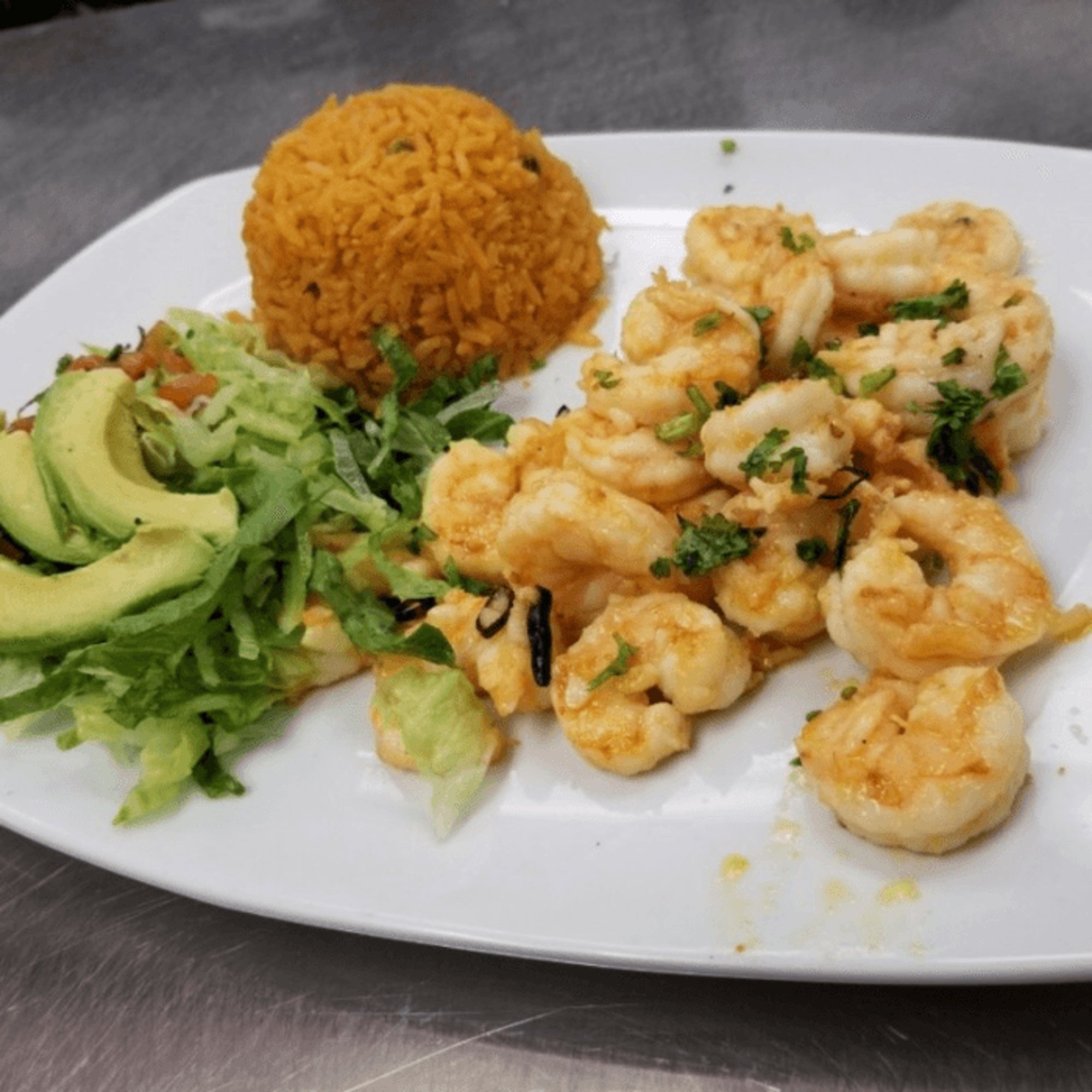 Camarones al Ajillo